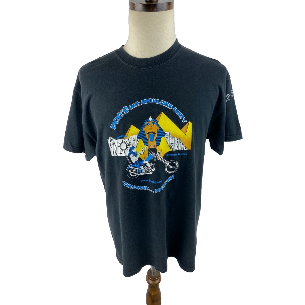 Doc's Harley Davidson Mens T-Shirt Size L (msrd) Egypt V-Twins Motorcycle Tee